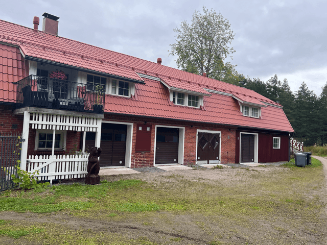 Nurmijärvi Malakiaksentie 1